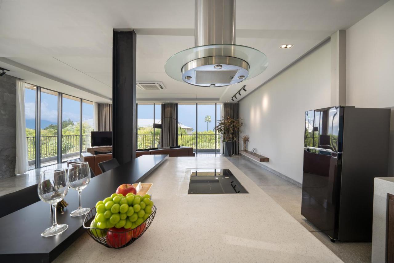 The Sense Apartment - Modern, Near My An Beach Da Nang Exterior foto